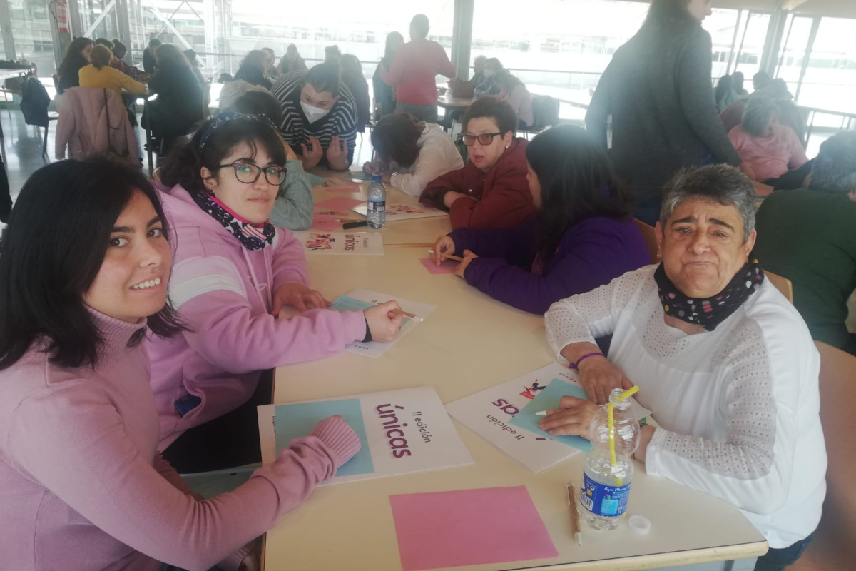 Algunas de las asistentes al evento.