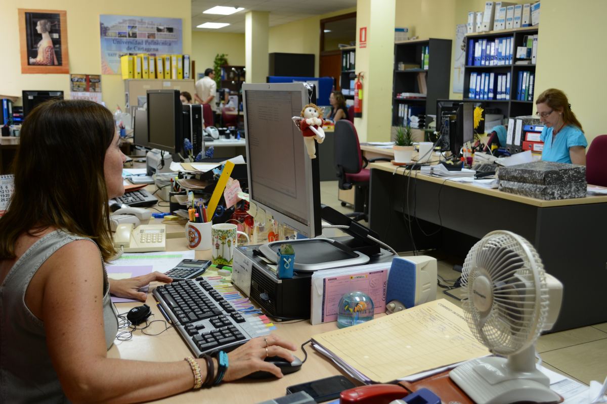 Imagen de archivo de empleados de la UPCT